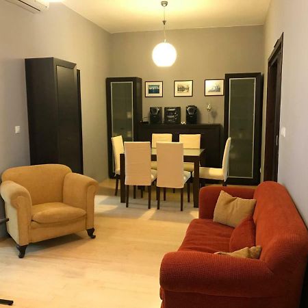 Han Krum 2 Bedroom Central Flat София Екстериор снимка