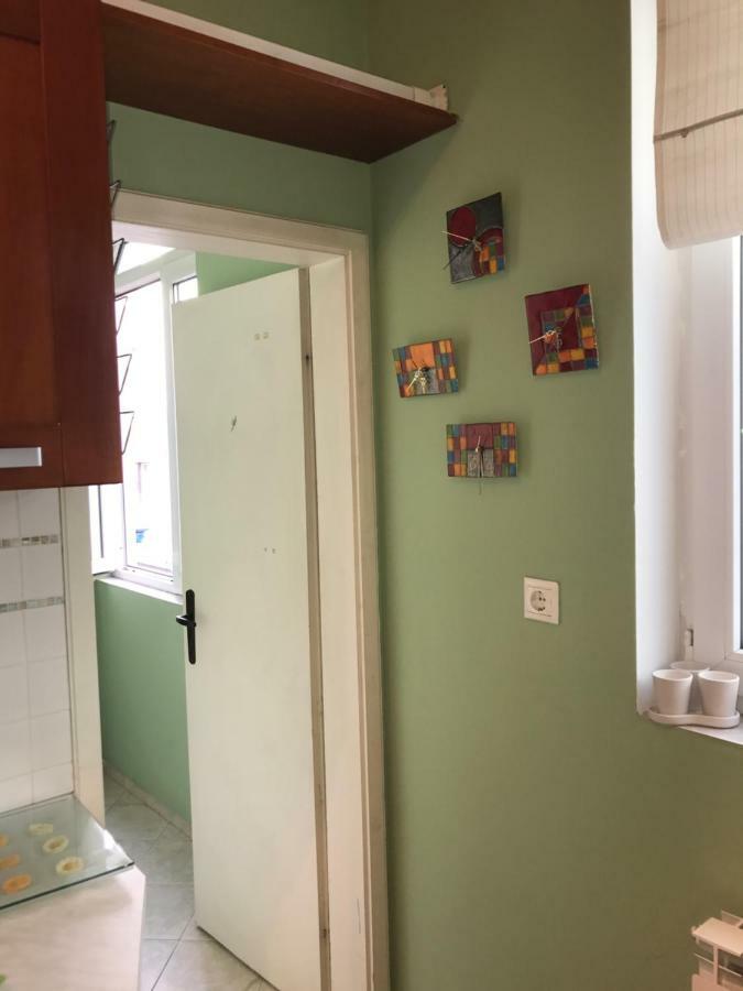 Han Krum 2 Bedroom Central Flat София Екстериор снимка