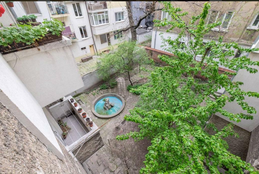 Han Krum 2 Bedroom Central Flat София Екстериор снимка