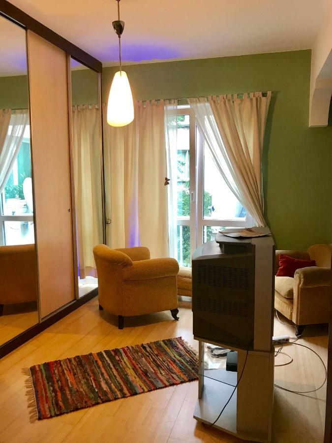 Han Krum 2 Bedroom Central Flat София Екстериор снимка