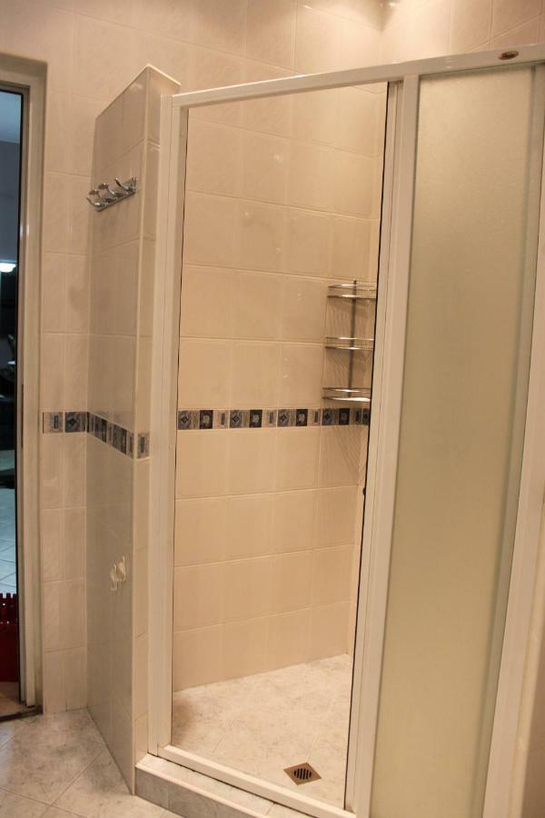 Han Krum 2 Bedroom Central Flat София Екстериор снимка